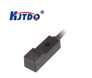 電感式接近開(kāi)關(guān)在激光行業(yè)中的應(yīng)用